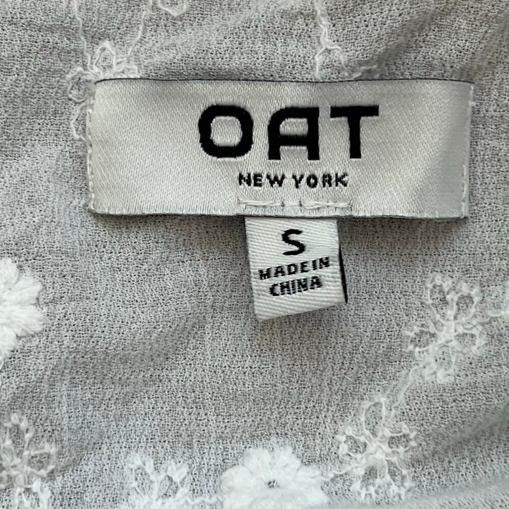 OAT white floral eyelet long sleeve top button down cotton cottagecore small - Picture 5 of 6